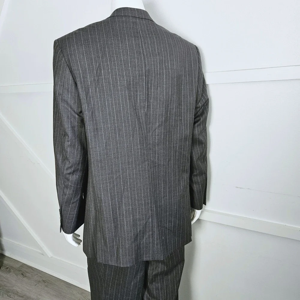 Luciano Carreli Couture Mens  Suit Super 150s Wool Pinstripe Charcoal Grey 44R